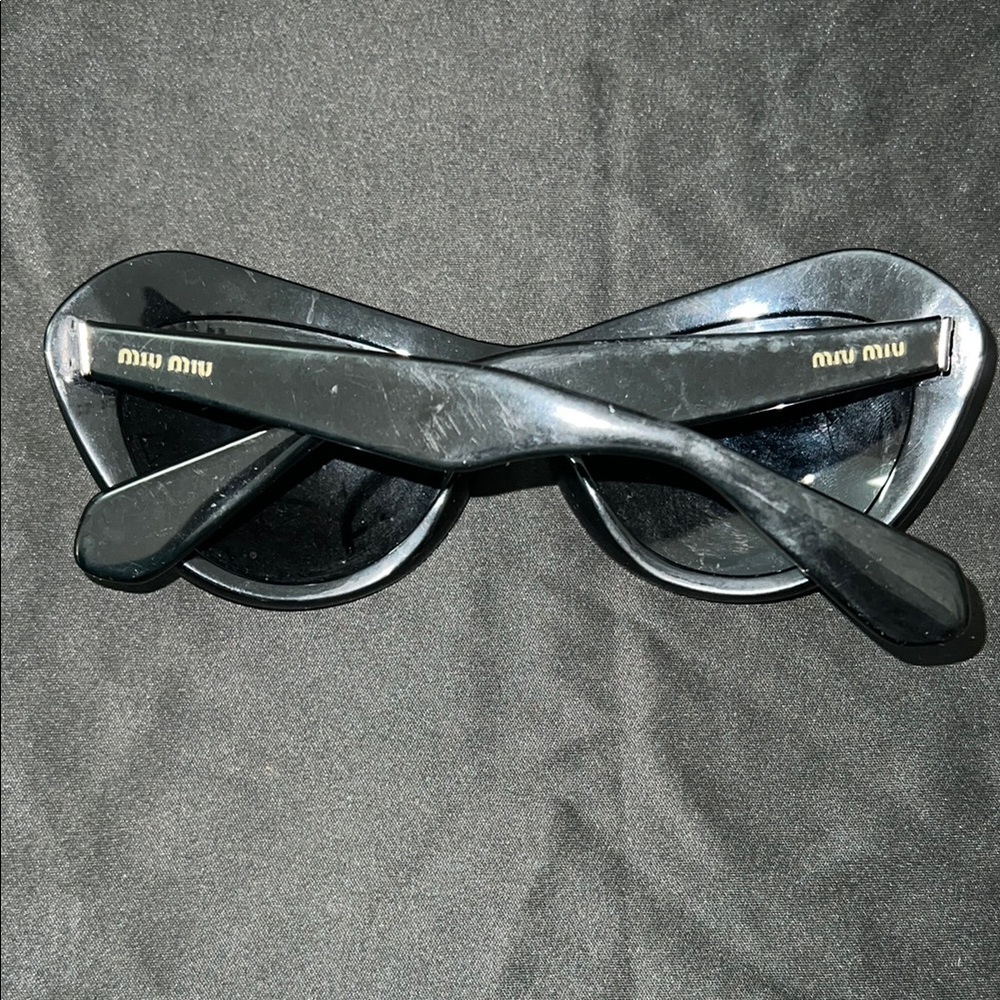 Mix Miu Chic Black Sunglasses